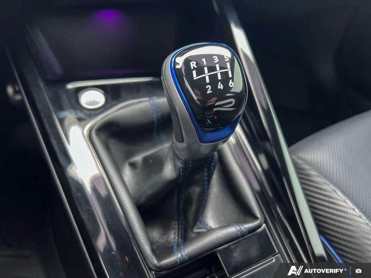 2024 Volkswagen Golf R ONE OWNER   SNOW TIRES   6 SPD MAN Photo