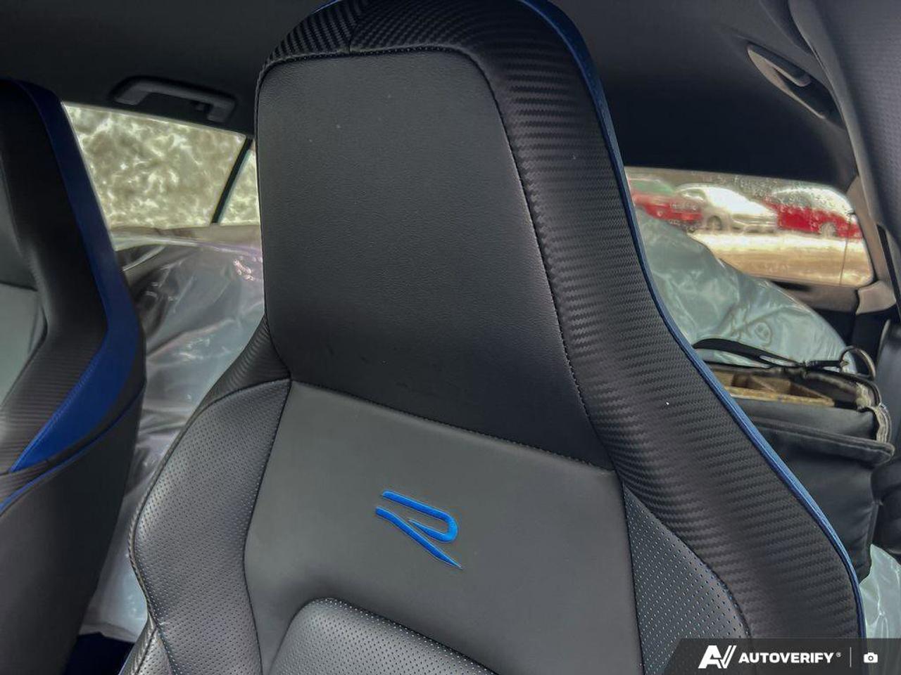 2024 Volkswagen Golf R ONE OWNER   SNOW TIRES   6 SPD MAN Photo