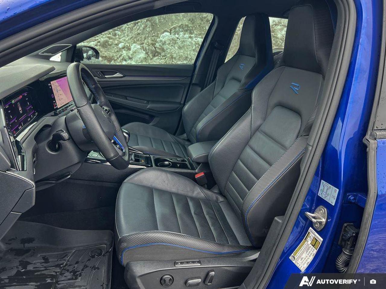 2024 Volkswagen Golf R ONE OWNER   SNOW TIRES   6 SPD MAN Photo