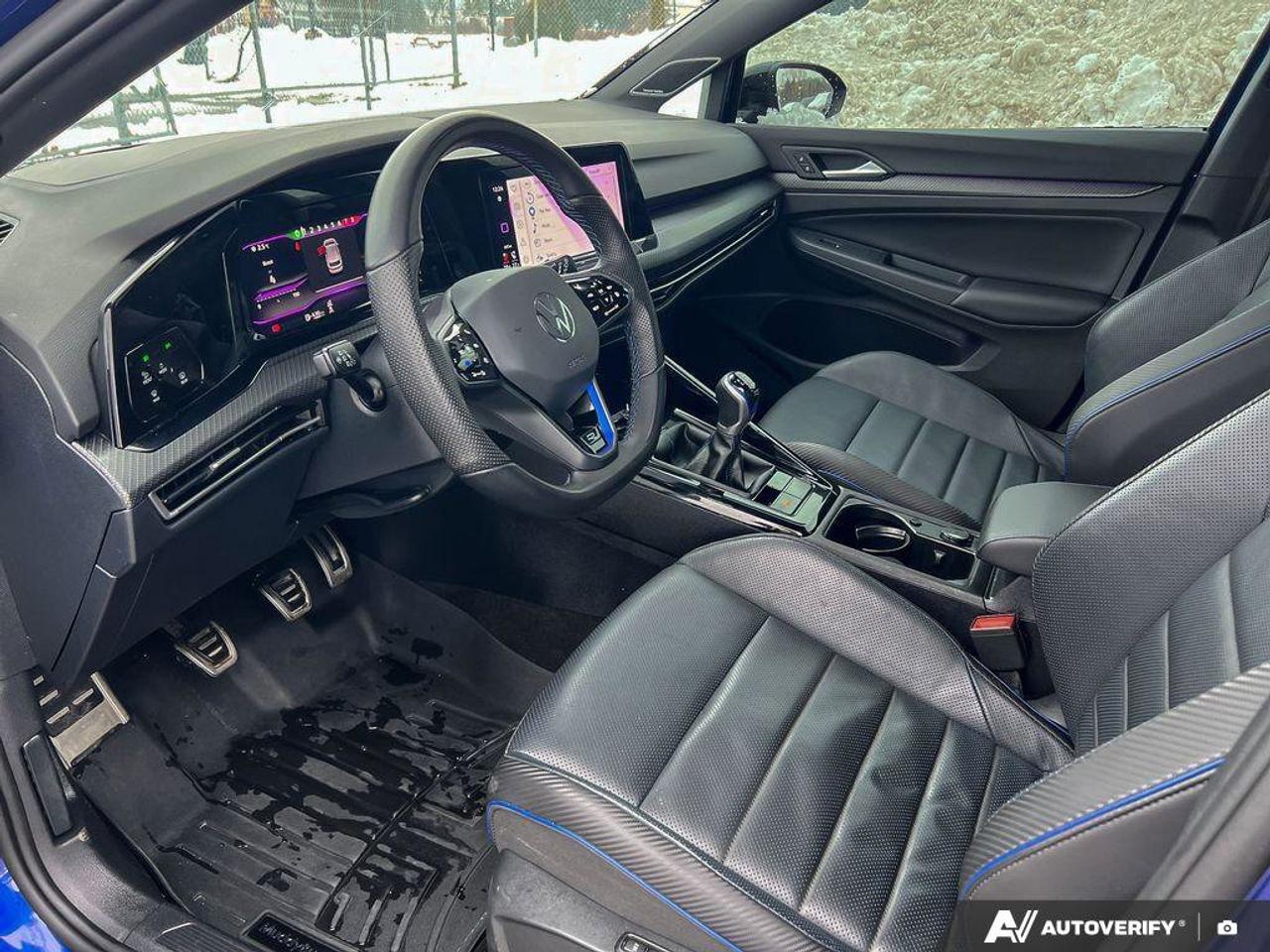 2024 Volkswagen Golf R ONE OWNER   SNOW TIRES   6 SPD MAN Photo