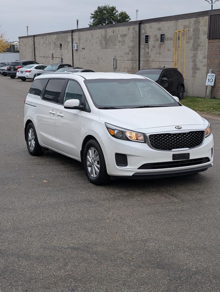 2016 Kia Sedona 4DR WGN LX Photo