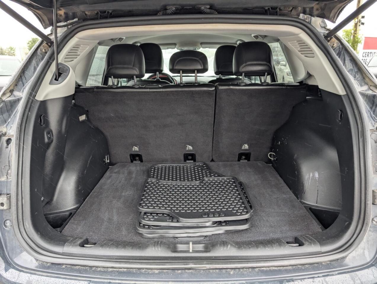 2018 Jeep Compass Trailhawk   NAVI  HTD SEATS & STEERING   CAMERA Photo