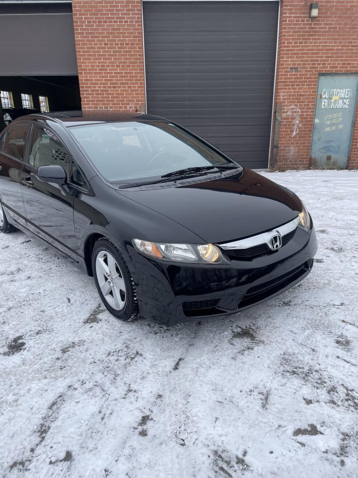2009 Honda Civic 4dr Auto Sport sunroof alloys ac low km Photo
