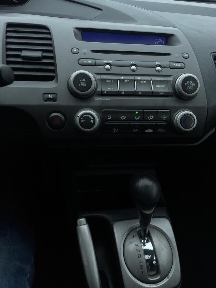 2009 Honda Civic 4dr Auto Sport sunroof alloys ac low km Photo