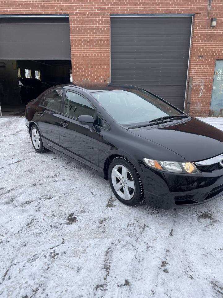 2009 Honda Civic 4dr Auto Sport sunroof alloys ac low km Photo