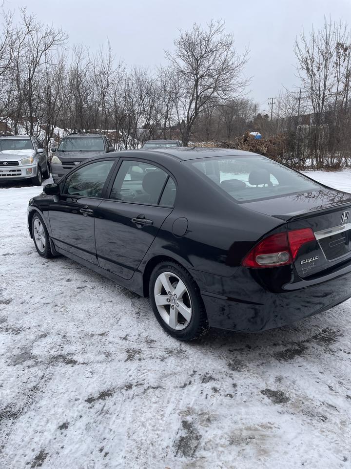 2009 Honda Civic 4dr Auto Sport sunroof alloys ac low km Photo