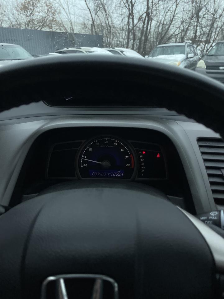 2009 Honda Civic 4dr Auto Sport sunroof alloys ac low km Photo