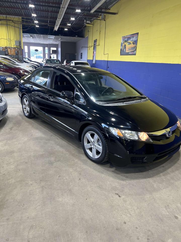 2009 Honda Civic 4dr Auto Sport sunroof alloys ac low km Photo