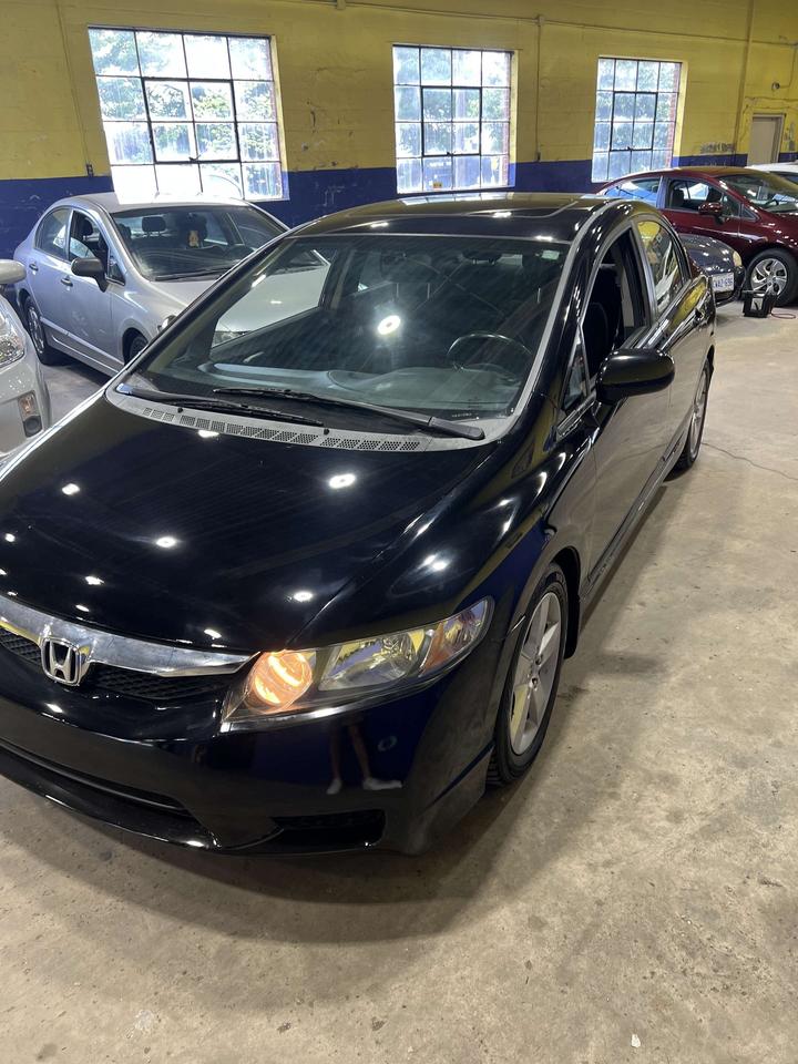 2009 Honda Civic 4dr Auto Sport sunroof alloys ac low km Photo