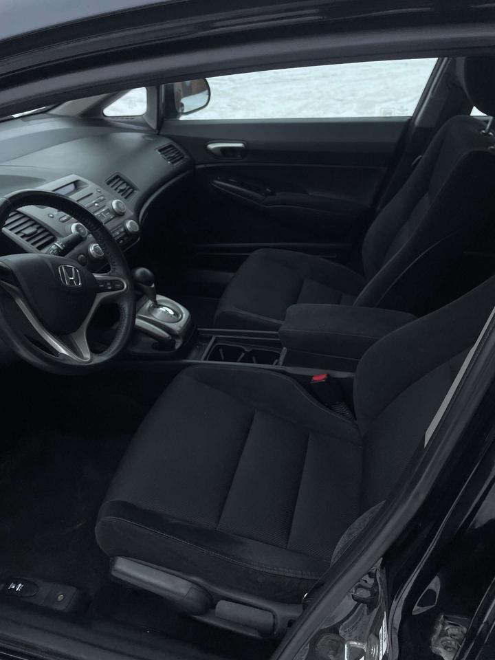2009 Honda Civic 4dr Auto Sport sunroof alloys ac low km Photo