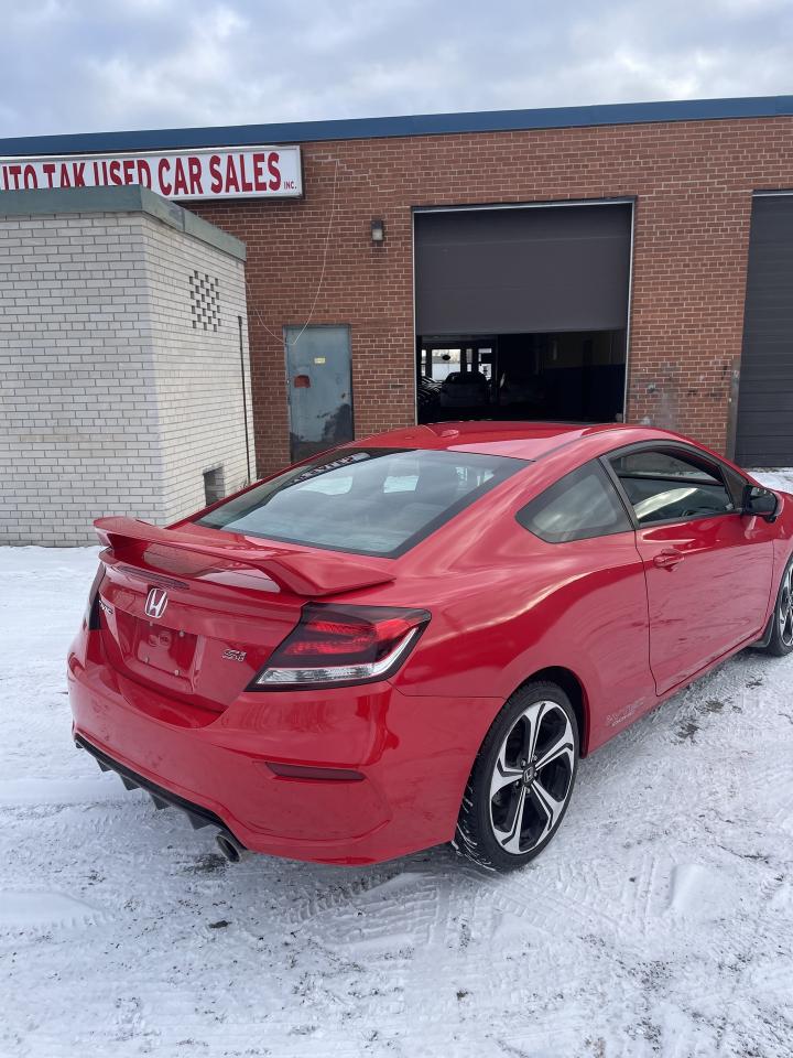 2015 Honda Civic Coupe SI 2dr 6 speed manual  navigation backup camera Photo2