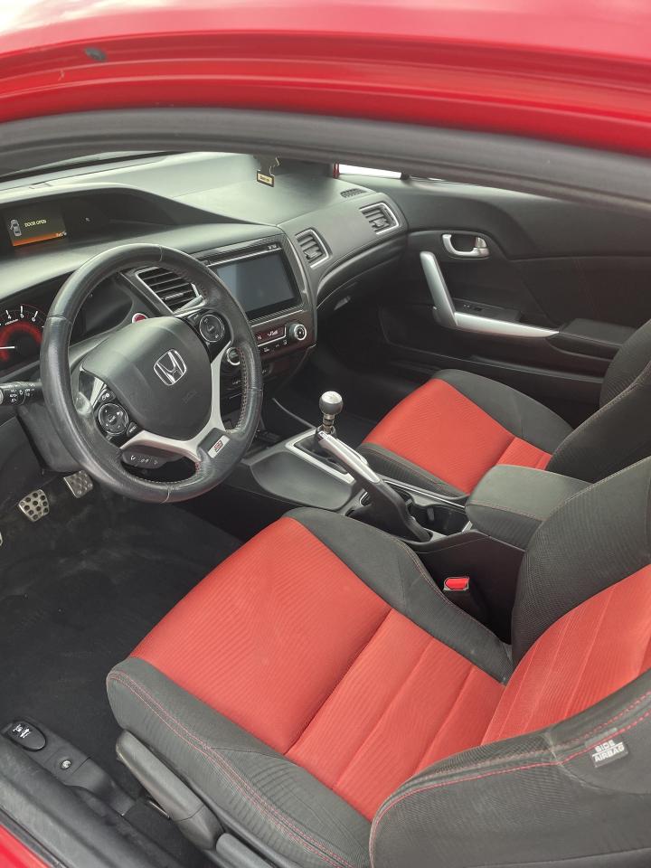 2015 Honda Civic Coupe SI 2dr 6 speed manual  navigation backup camera Photo