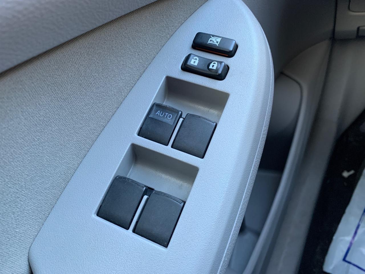 2010 Toyota Corolla 4DR SDN AUTO CE Photo