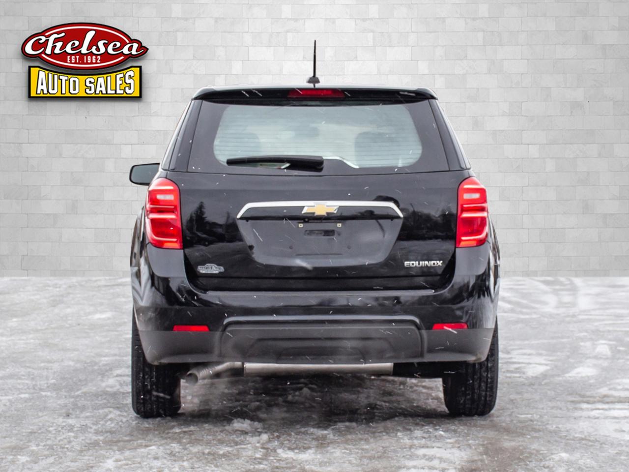 2016 Chevrolet Equinox LS 2WD Photo