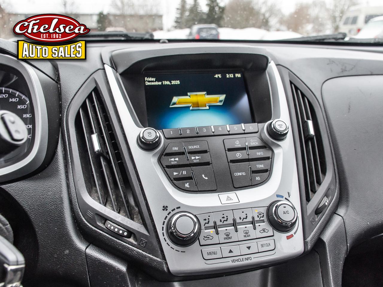 2016 Chevrolet Equinox LS 2WD Photo