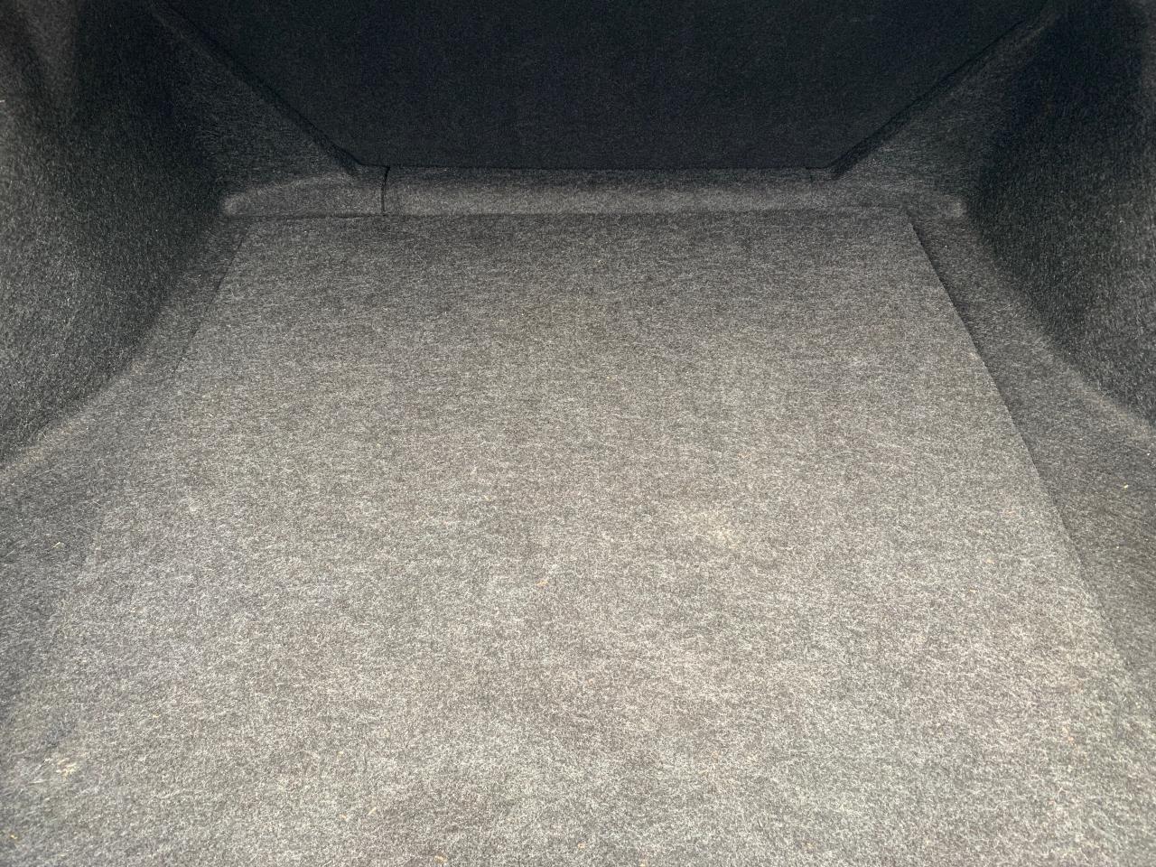 2011 Honda Civic 4dr Auto DX-G Photo