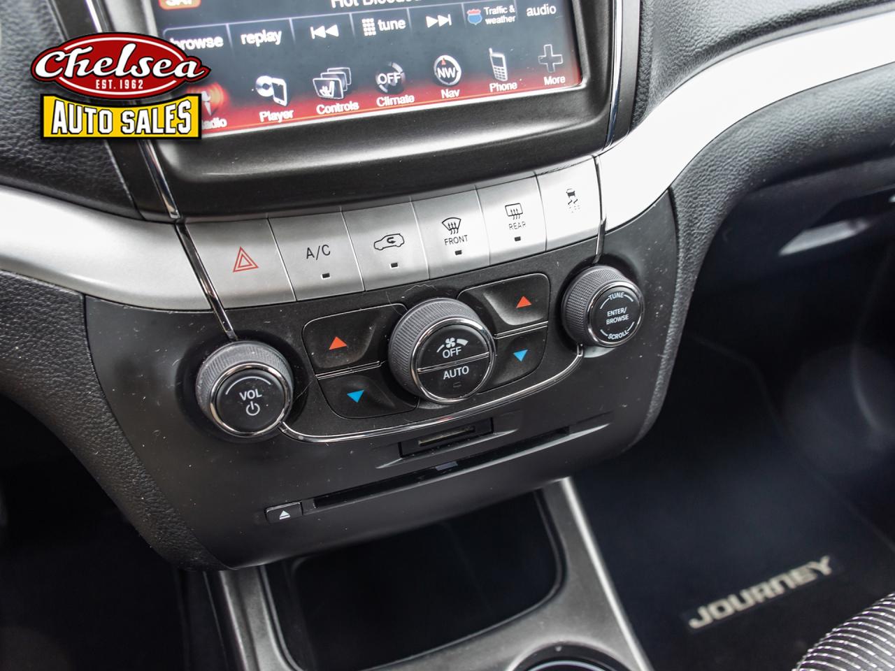 2016 Dodge Journey SXT Photo