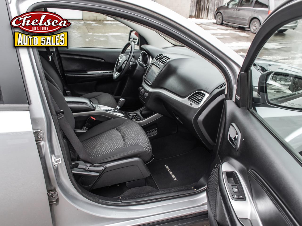 2016 Dodge Journey SXT Photo