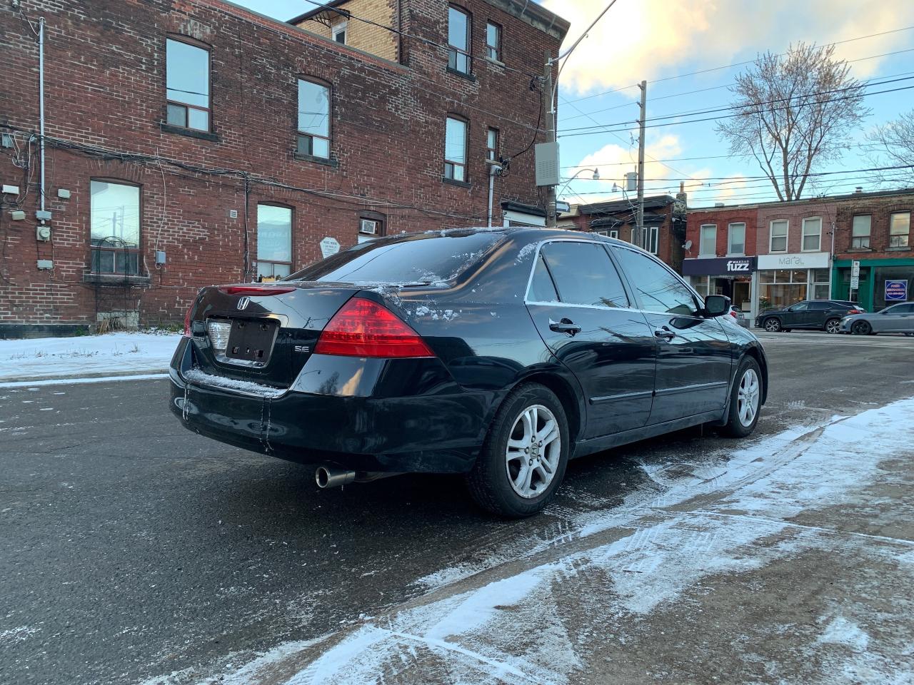 2007 Honda Accord 4dr I4 AT SE Photo