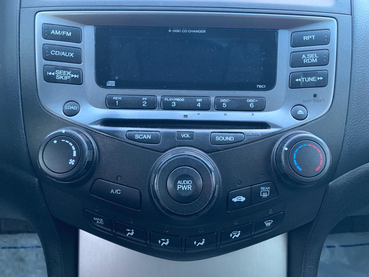 2007 Honda Accord 4dr I4 AT SE Photo