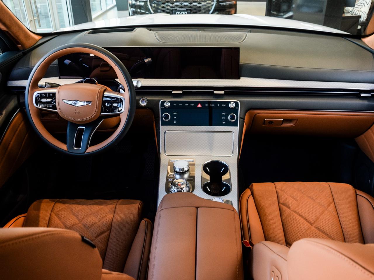 2025 Genesis GV80 3.5T Prestige AWD 7P   Manager Used Demonstrator Photo