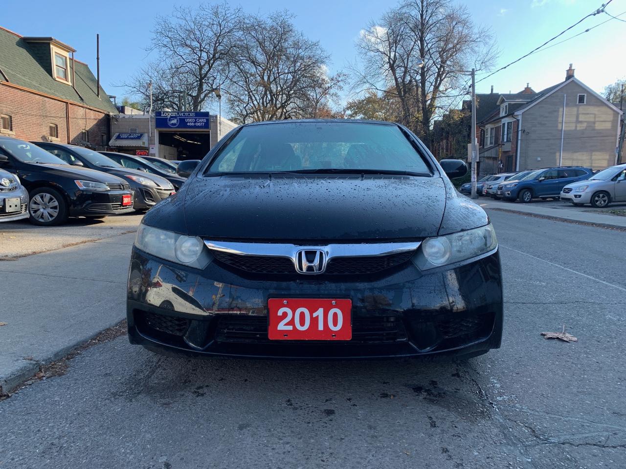 2010 Honda Civic 4dr Auto DX-G Photo