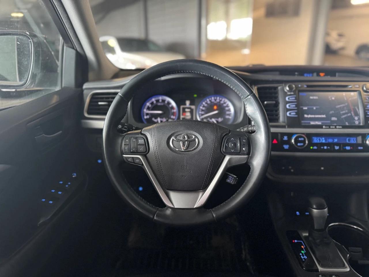 2016 Toyota Highlander XLE AWD Safety Certified Welcome Trades Photo