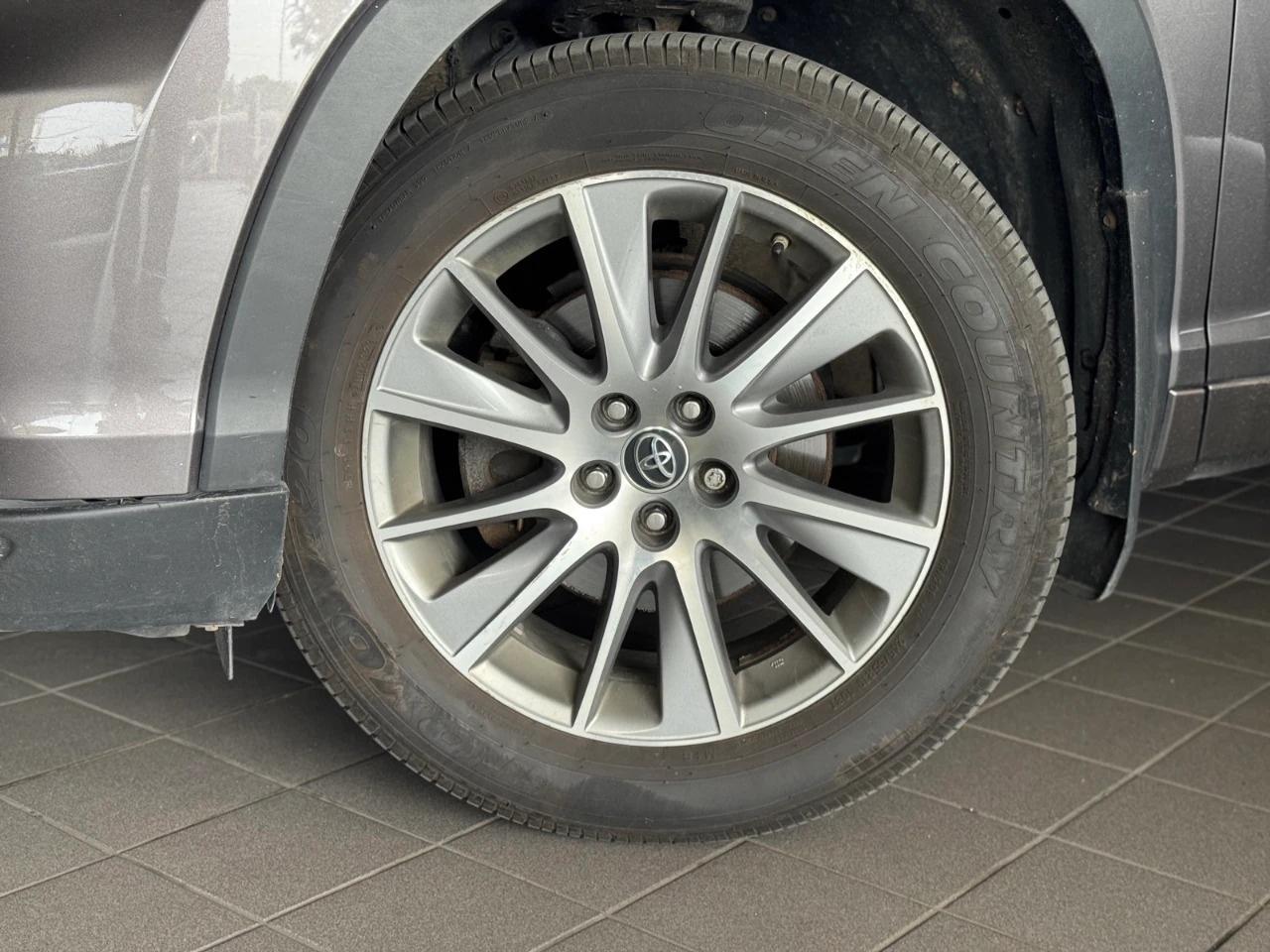 2016 Toyota Highlander XLE AWD Safety Certified Welcome Trades Photo