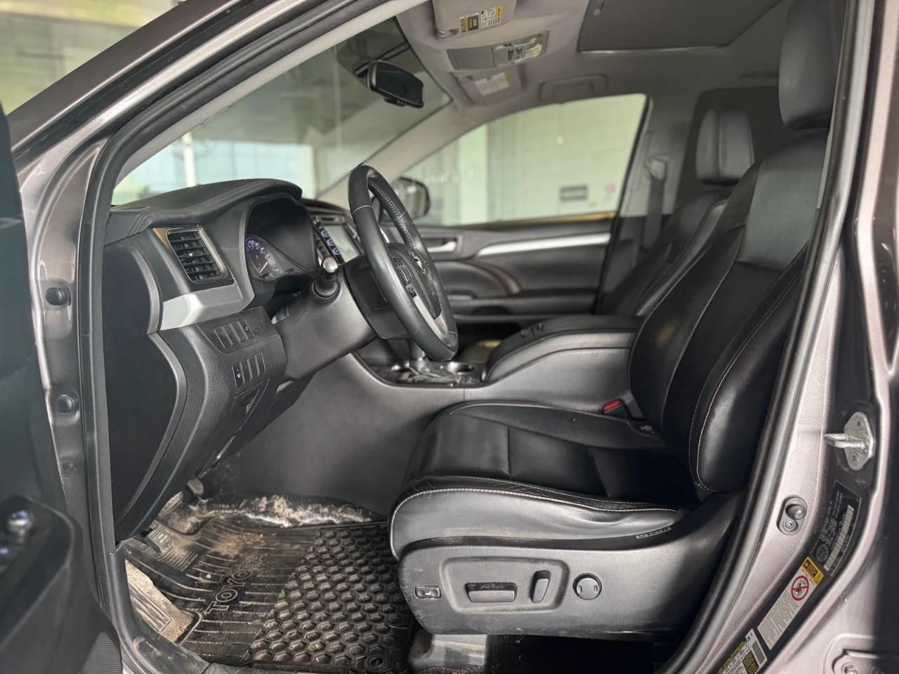 2016 Toyota Highlander XLE AWD Safety Certified Welcome Trades Photo