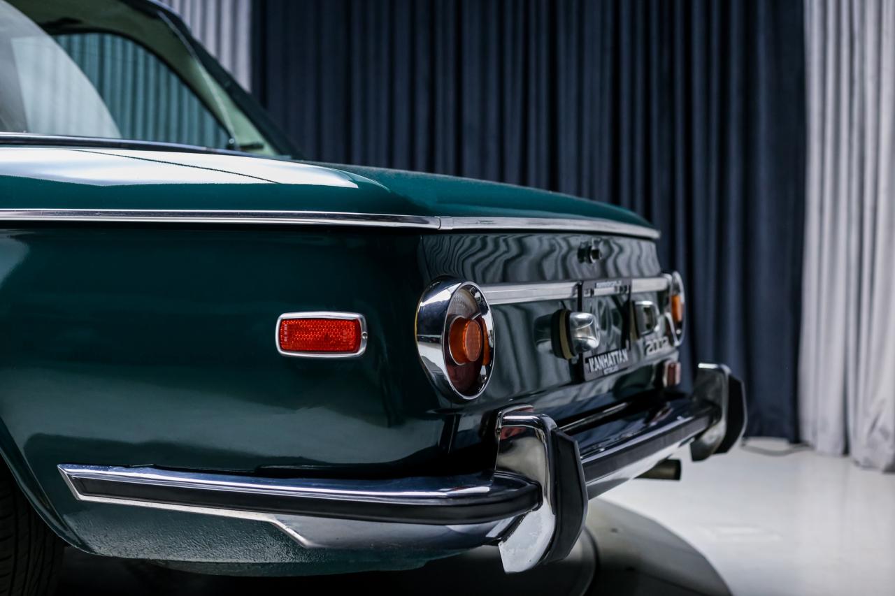 1973 BMW 2002 2.0L 125HP 4 SPEED MANUAL  RECAROSEATS POWERTRUNK Photo