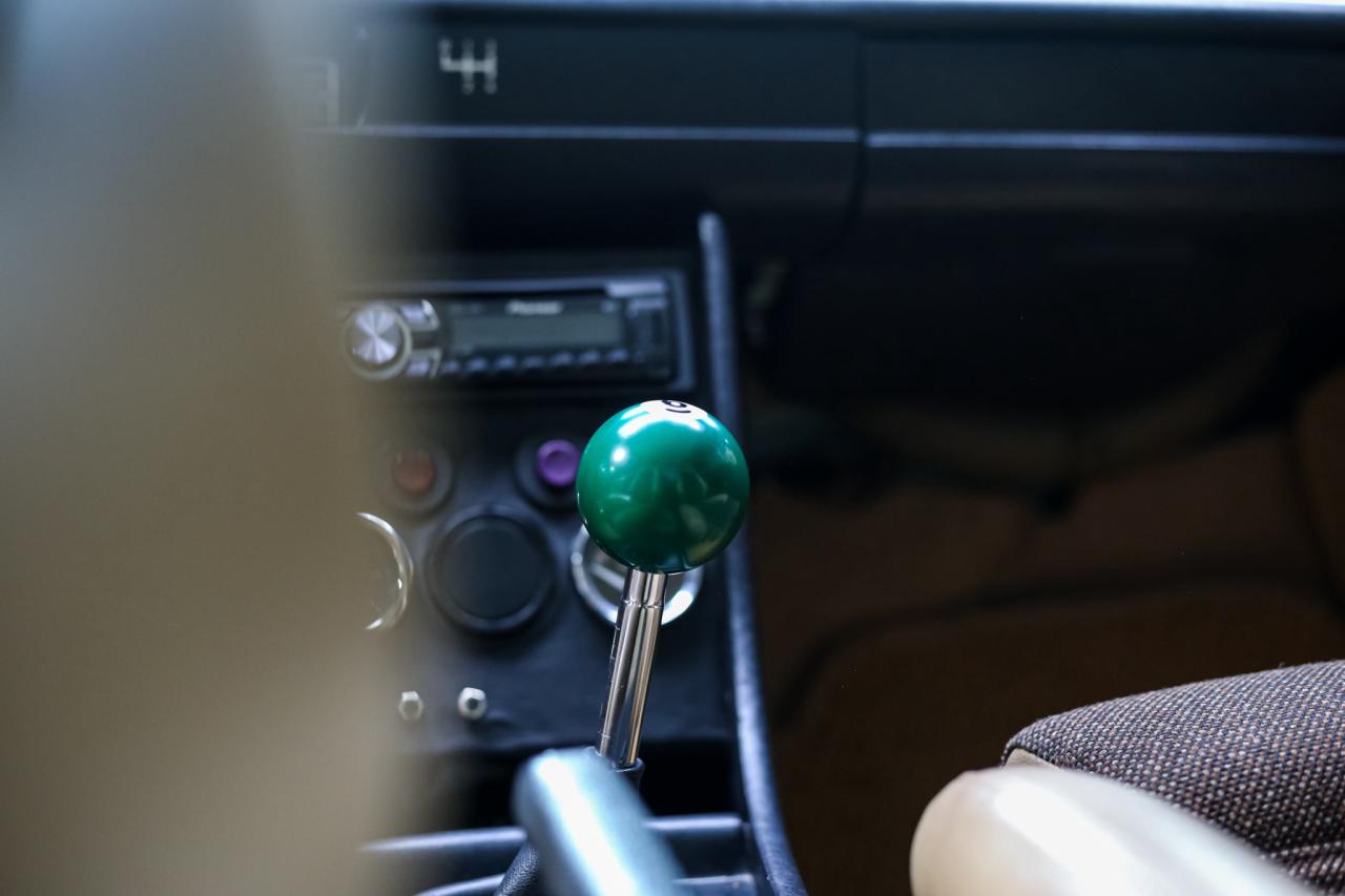 1973 BMW 2002 2.0L 125HP 4 SPEED MANUAL  RECAROSEATS POWERTRUNK Photo