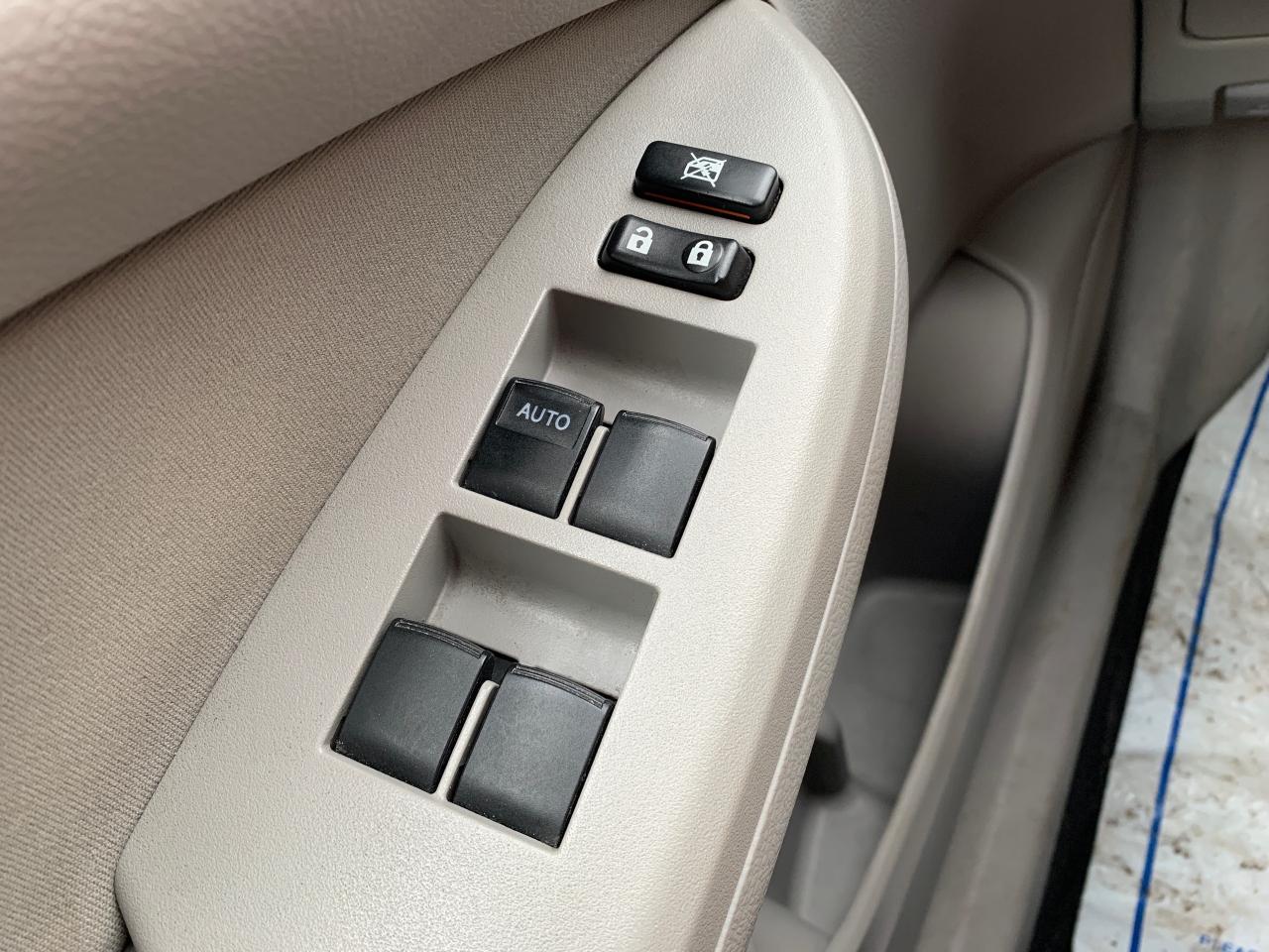 2012 Toyota Corolla 4DR SDN AUTO CE Photo