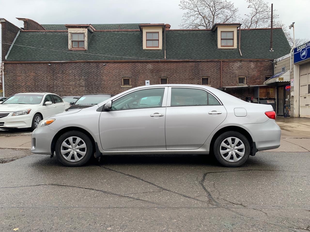 2012 Toyota Corolla 4DR SDN AUTO CE Photo