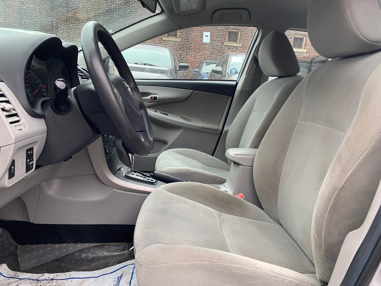 2012 Toyota Corolla 4DR SDN AUTO CE Photo