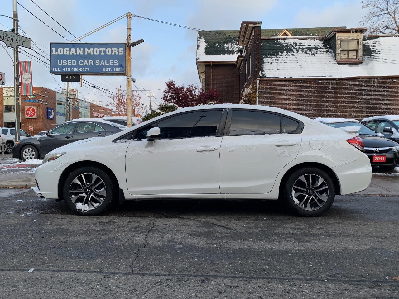 2013 Honda Civic 4dr Auto EX Photo