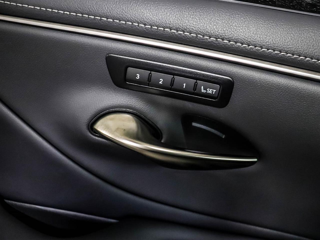 2024 Lexus ES Luxury Pkg Dealer Demonstrator Leasing Available Photo