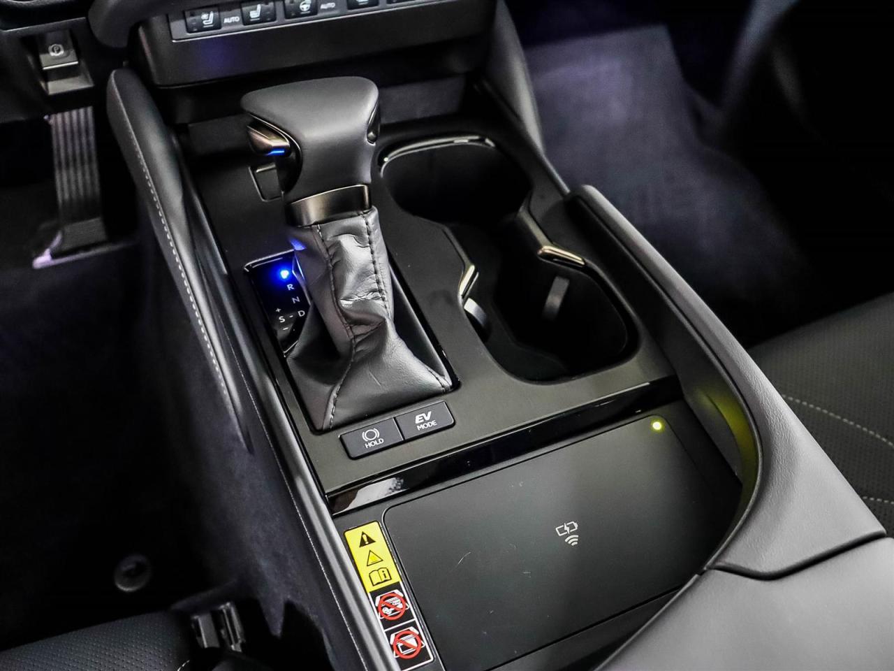 2024 Lexus ES Luxury Pkg Dealer Demonstrator Leasing Available Photo