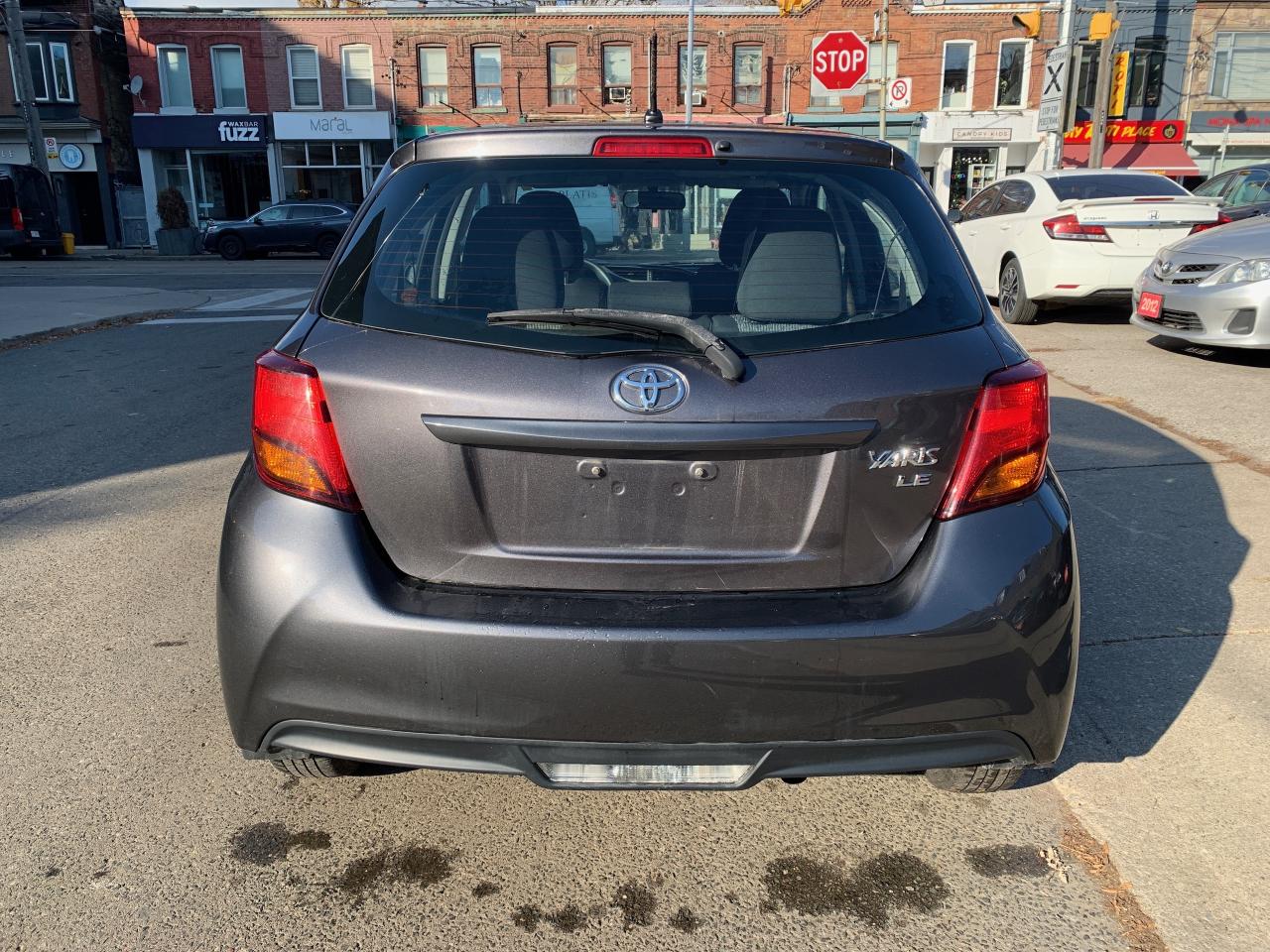 2016 Toyota Yaris 5dr HB Auto LE Photo