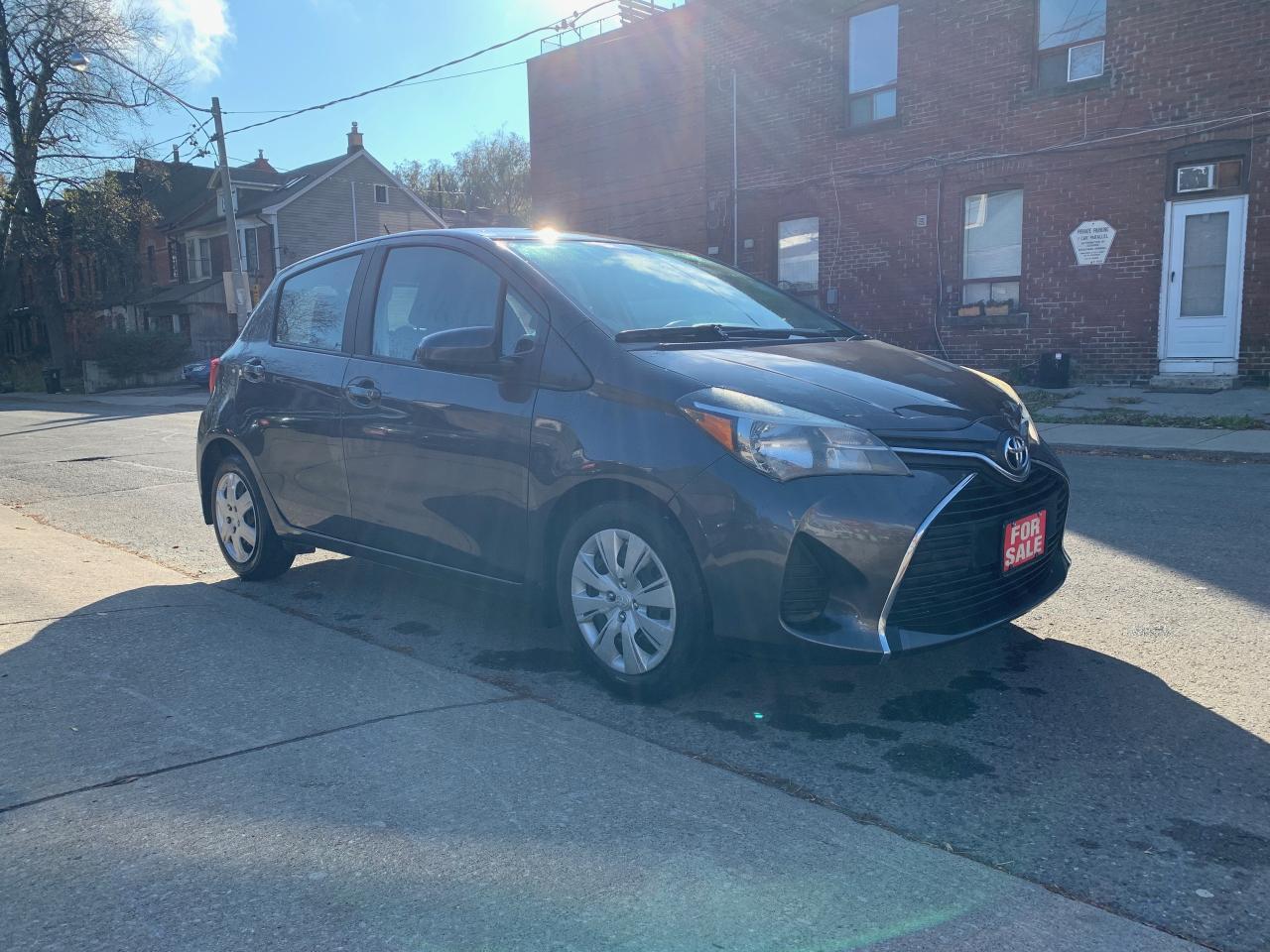 2016 Toyota Yaris 5dr HB Auto LE Photo