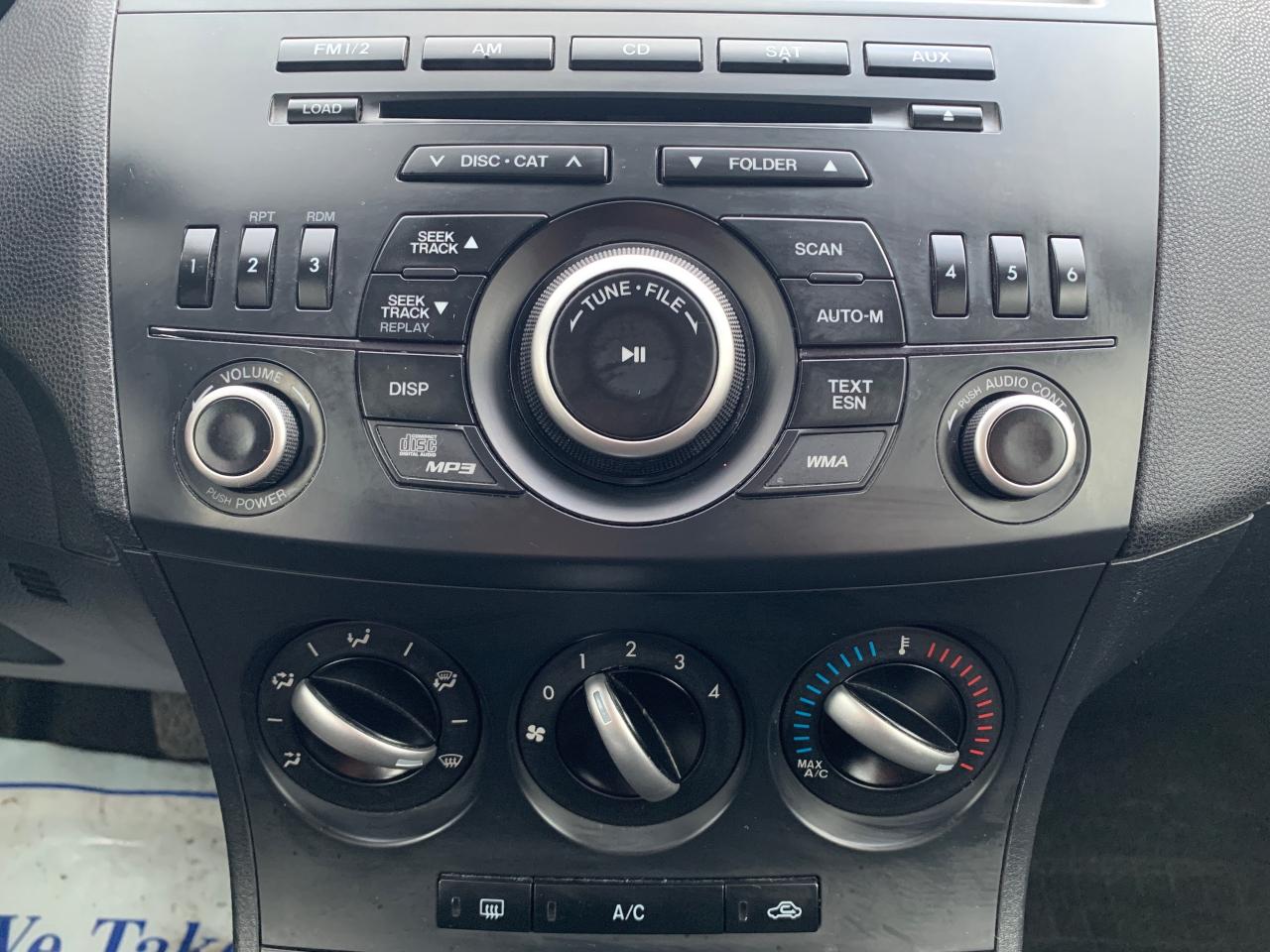 2013 Mazda MAZDA3 4dr HB Sport Auto GS-SKYACTIV Photo