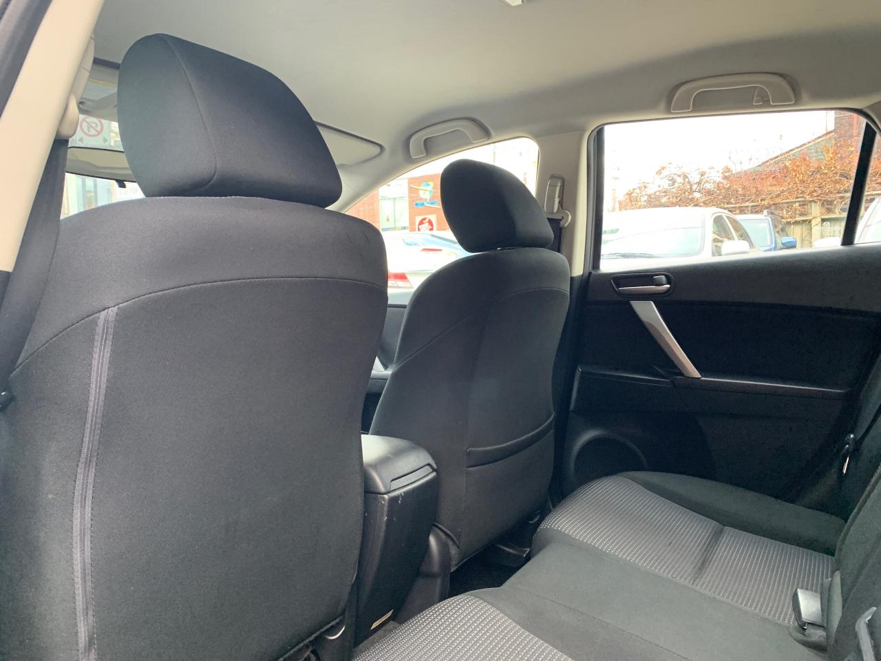 2013 Mazda MAZDA3 4dr HB Sport Auto GS-SKYACTIV Photo