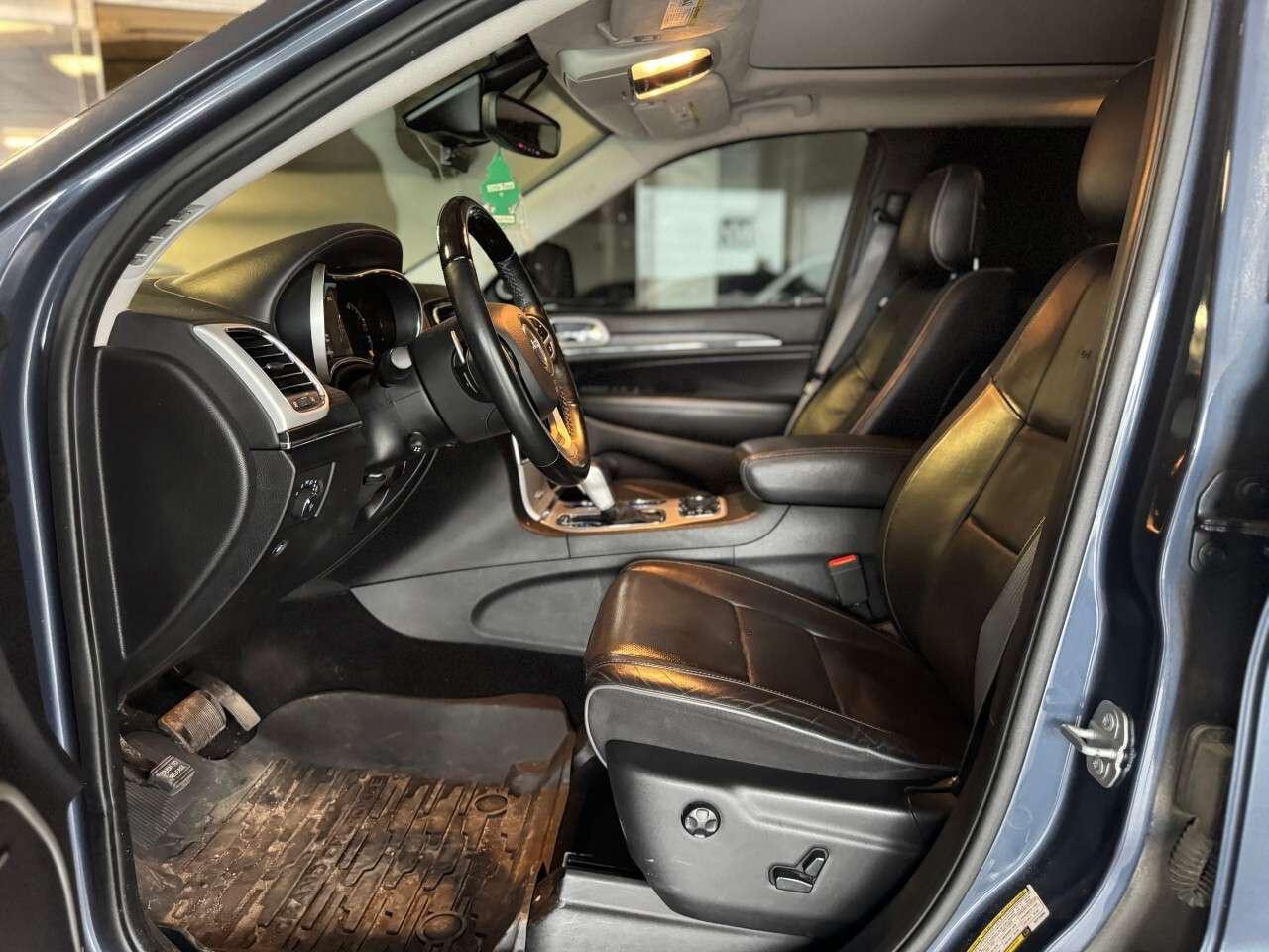2019 Jeep Grand Cherokee SUMMIT 4X4 5.7L V8 PANORAMIC ROOF NAVI Photo
