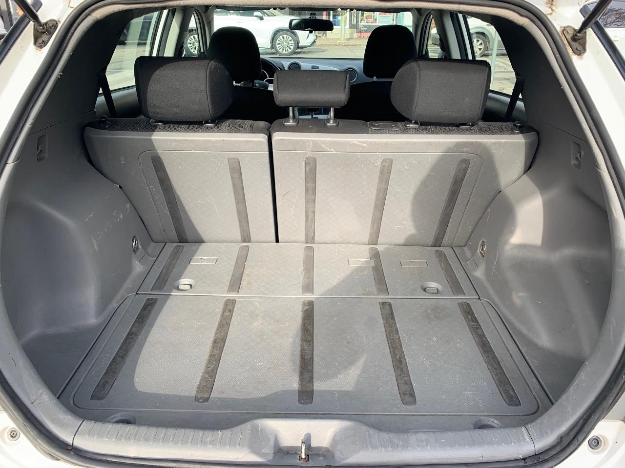 2014 Toyota Matrix 4DR WGN AUTO FWD Photo