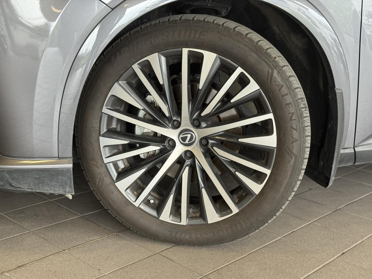 2023 Lexus RX Luxury Pkg Safety Certified Welcome Trades Photo