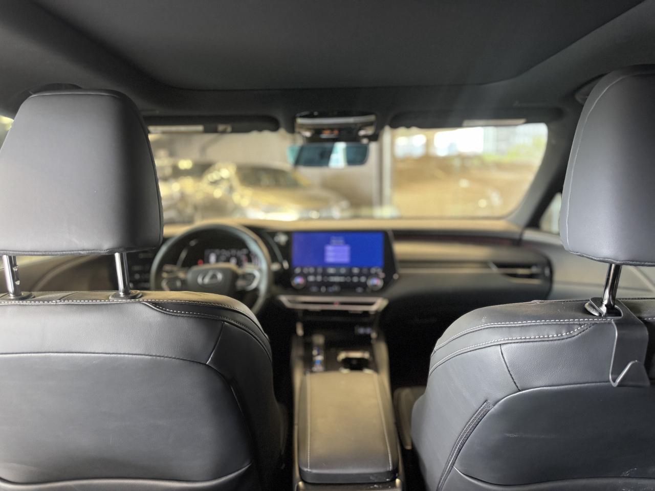 2023 Lexus RX Luxury Pkg Safety Certified Welcome Trades Photo