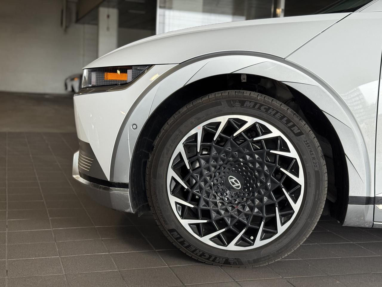 2024 Hyundai IONIQ 5 Preferred AWD Long Range w-Ultimate Pkg Photo