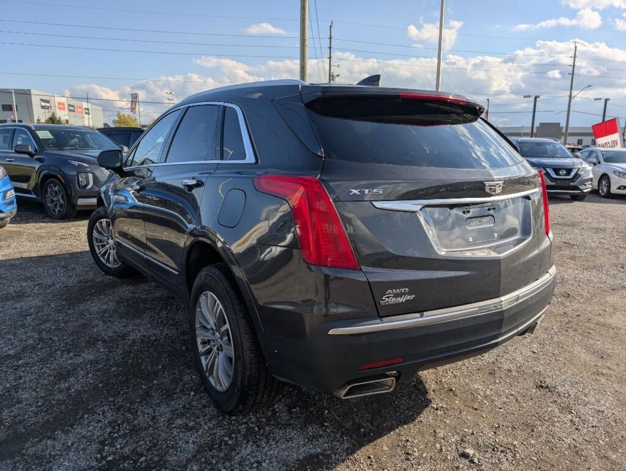 2019 Cadillac XT5 Luxury AWD   LEATHER   SUNROOF   CAMERA   HTD SEAT Photo