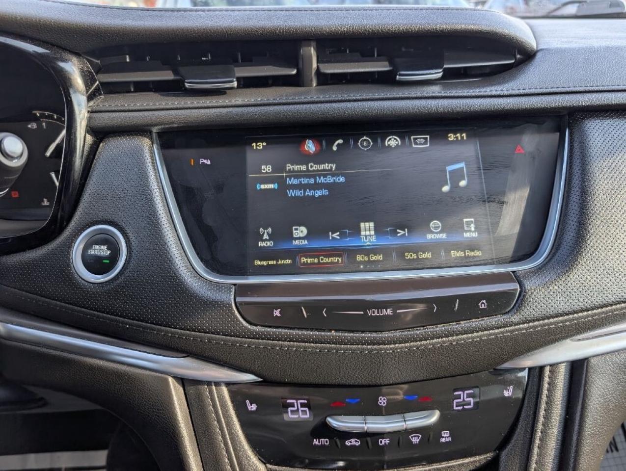 2019 Cadillac XT5 Luxury AWD   LEATHER   SUNROOF   CAMERA   HTD SEAT Photo