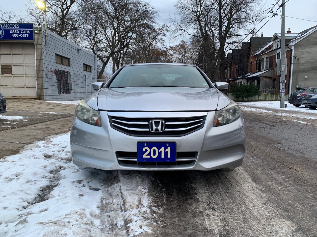 2011 Honda Accord Sedan 4dr I4 Auto SE Photo