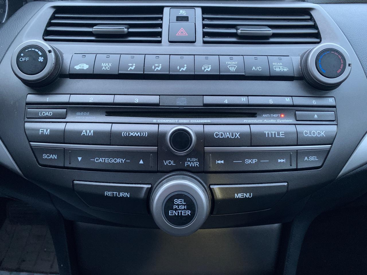 2011 Honda Accord Sedan 4dr I4 Auto SE Photo